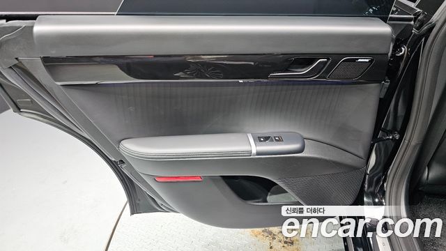 Hyundai Grandeur 2023 — photo 15