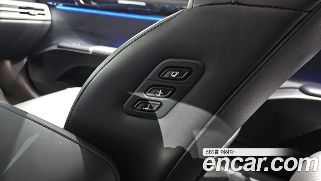 Hyundai Grandeur 2023 — photo 35