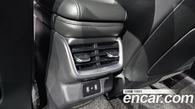 Hyundai Grandeur 2023 — photo 36