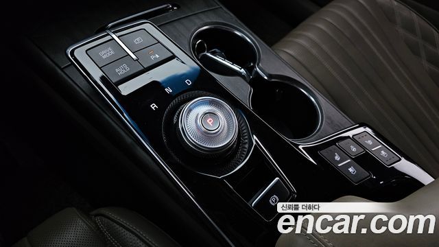 Kia K8 2022 — photo 9