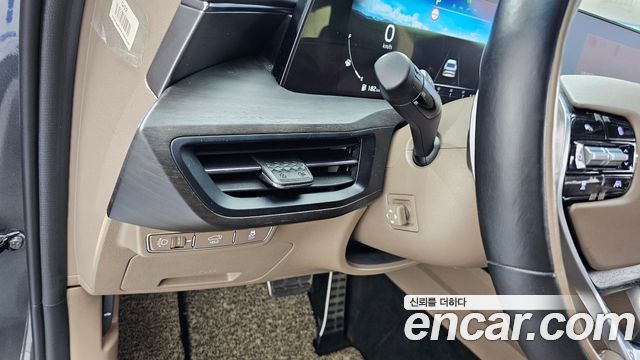 Kia K8 2022 — photo 16