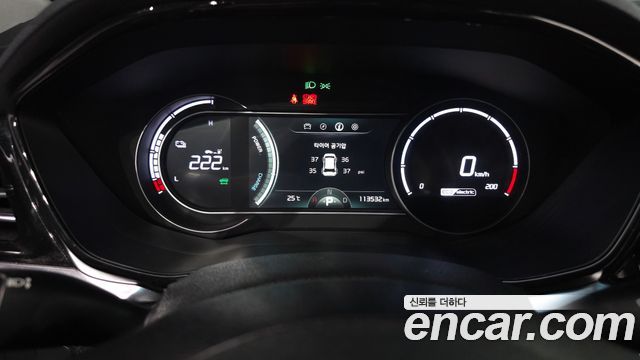Kia Niro 2023 — photo 11