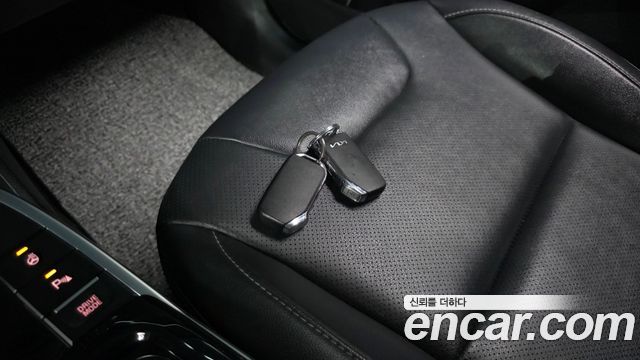 Kia Niro 2023 — photo 26