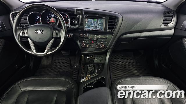 Kia K5 2013 — photo 10