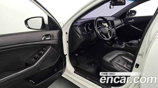 Kia K5 2013 — photo 13