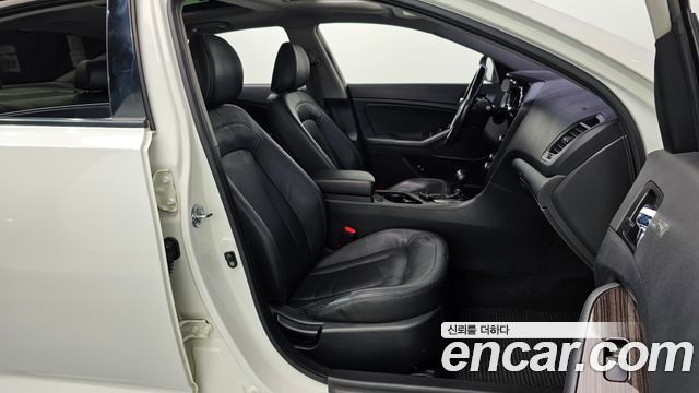 Kia K5 2013 — photo 17