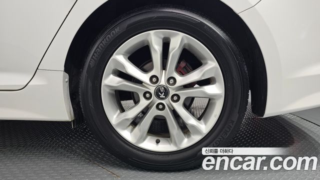 Kia K5 2013 — photo 7