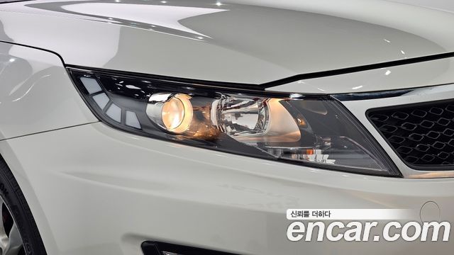 Kia K5 2013 — photo 8
