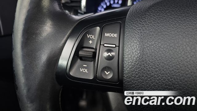 Kia K5 2013 — photo 28