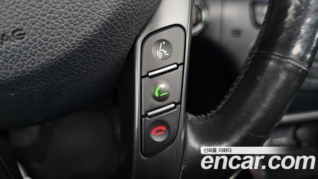 Kia K5 2013 — photo 31