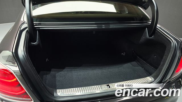 Kia K9 2019 — photo 25