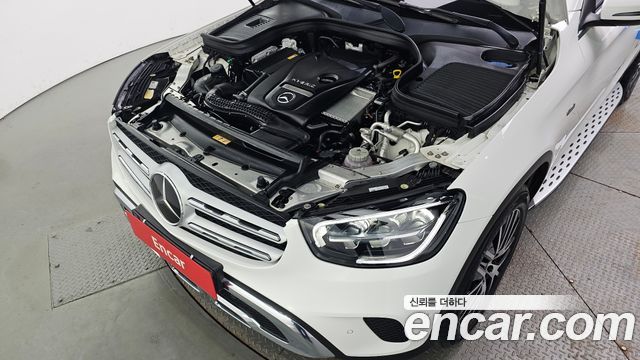 Mercedes-Benz GLC-Class 2021 — photo 6