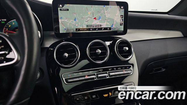 Mercedes-Benz GLC-Class 2021 — photo 14