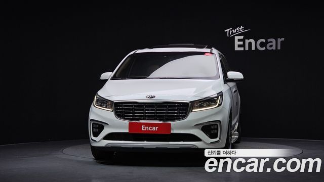 Kia Canival 2019 — photo 3