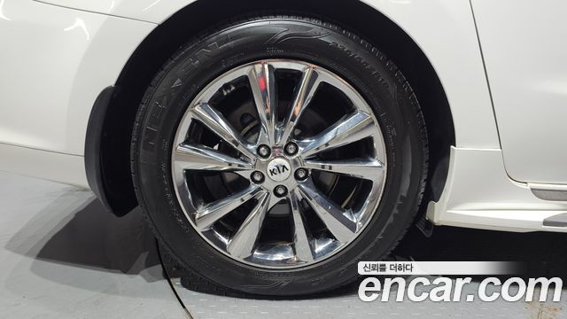 Kia Canival 2019 — photo 5