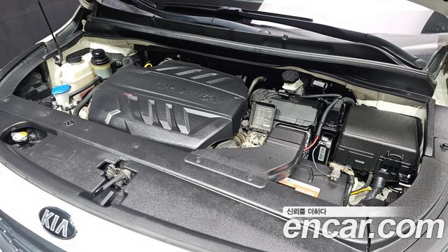 Kia Canival 2019 — photo 6