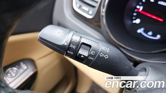Kia Canival 2019 — photo 26