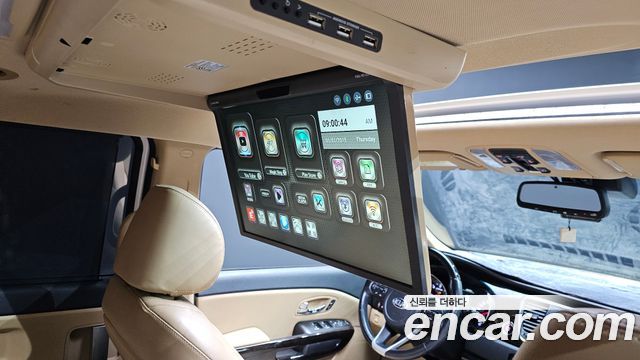 Kia Canival 2019 — photo 30