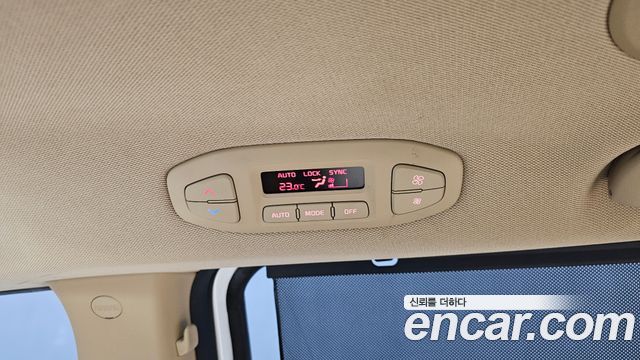 Kia Canival 2019 — photo 34