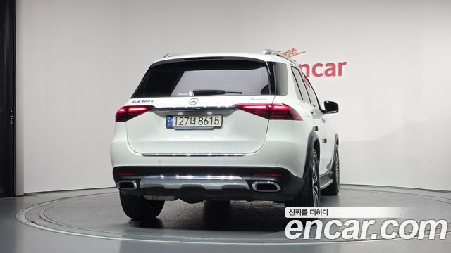 Mercedes-Benz GLE-Class 2024 — photo 4