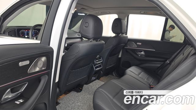 Mercedes-Benz GLE-Class 2024 — photo 16