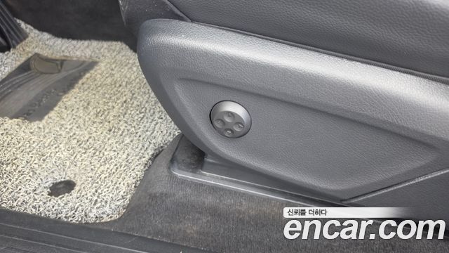 Mercedes-Benz GLE-Class 2024 — photo 31