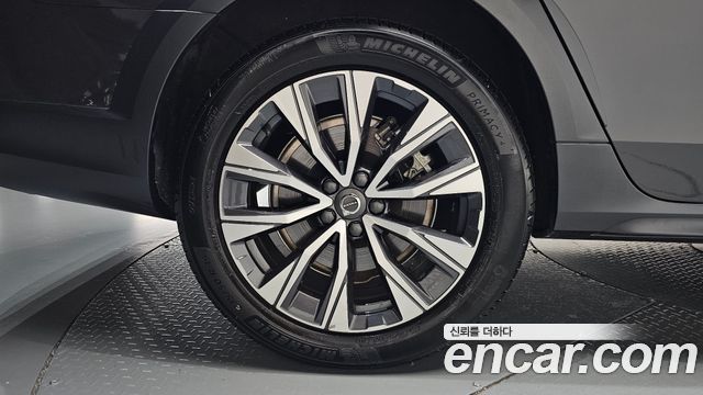 Volvo V90 2024 — photo 7