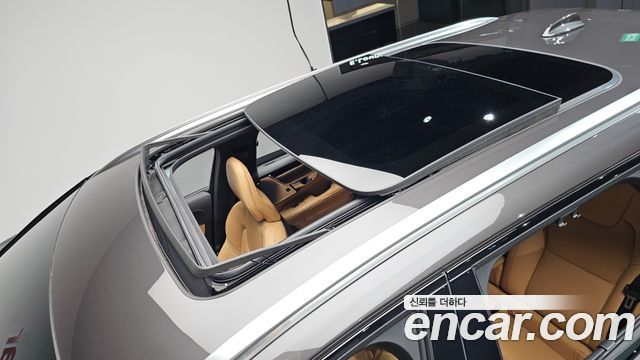 Volvo V90 2024 — photo 32