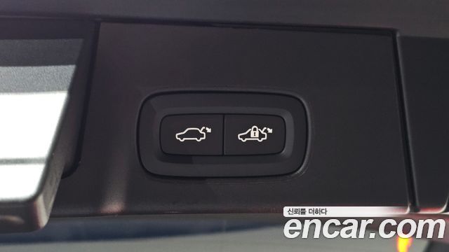Volvo V90 2024 — photo 34