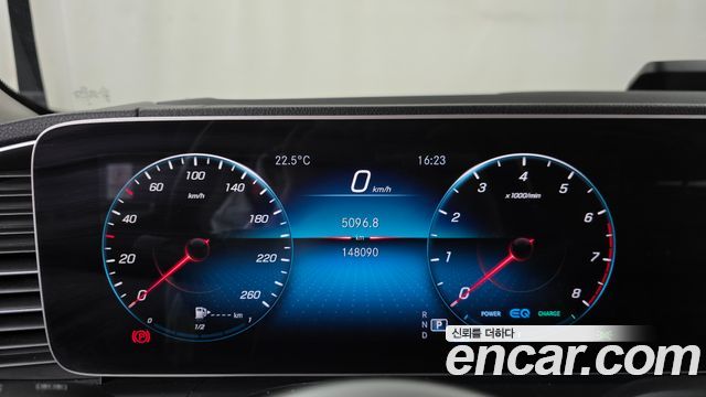 Mercedes-Benz GLE-Class 2021 — photo 8