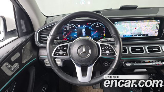 Mercedes-Benz GLE-Class 2021 — photo 13