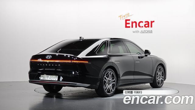Hyundai Grandeur 2023 — photo 2