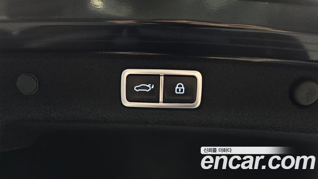 Hyundai Grandeur 2023 — photo 21