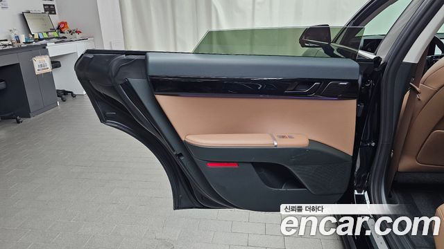 Hyundai Grandeur 2023 — photo 15
