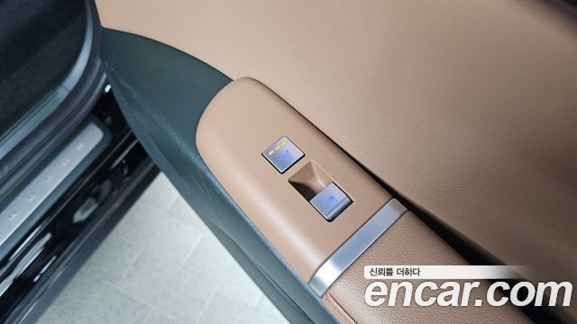Hyundai Grandeur 2023 — photo 28