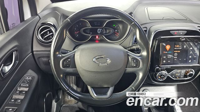Renault Korea QM3 2019 — photo 12