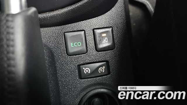 Renault Korea QM3 2019 — photo 15