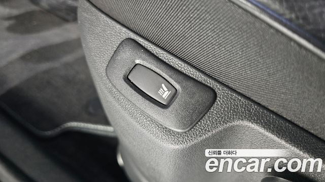 Renault Korea QM3 2019 — photo 16