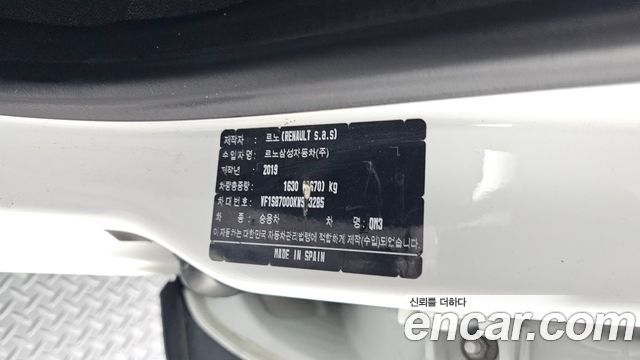 Renault Korea QM3 2019 — photo 19