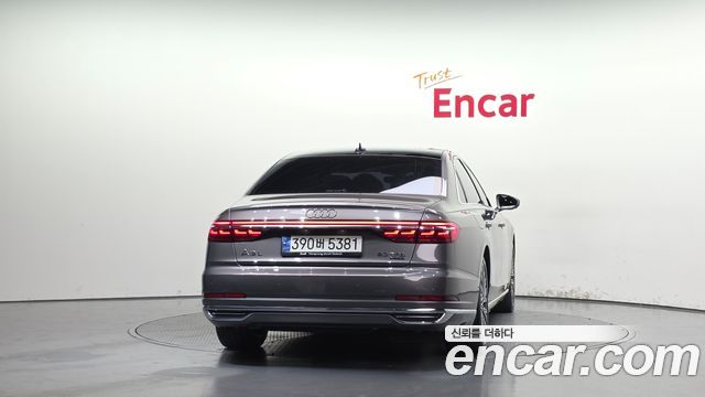 Audi A8 2020 — photo 4