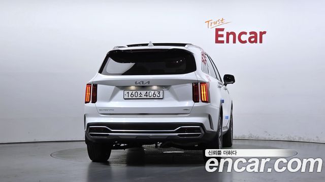Kia Sorento 2023 — photo 4