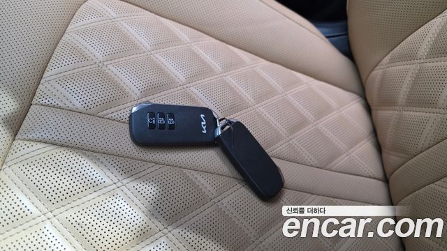 Kia Sorento 2023 — photo 23