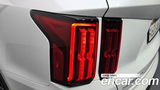 Kia Sorento 2023 — photo 9
