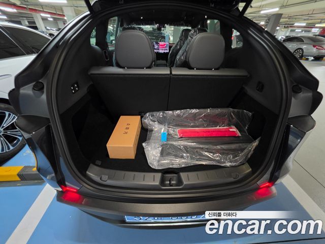 Tesla Model Y 2026 — photo 5