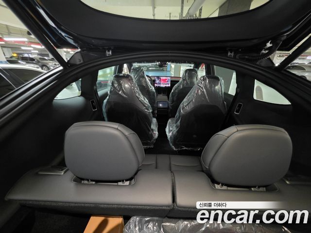 Tesla Model Y 2026 — photo 6