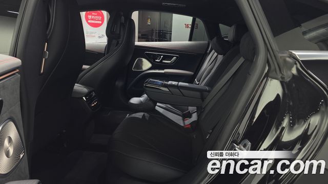 Mercedes-Benz EQS 2022 — photo 12