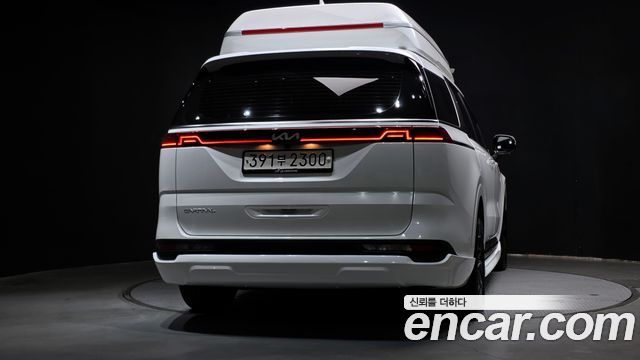 Kia Canival 2023 — photo 4