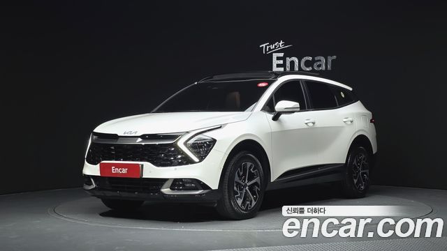 Kia Sportage 2023 — photo 1