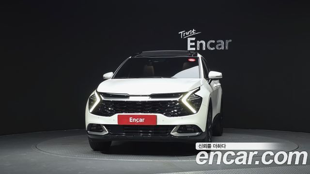 Kia Sportage 2023 — photo 3