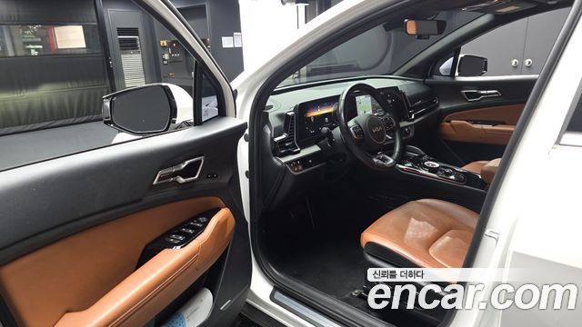 Kia Sportage 2023 — photo 13